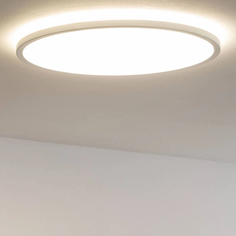 Runde LED-Aufbauleuchte 24W mit Direkt-Indirekt-Effekt in Weiß (RAL9003).